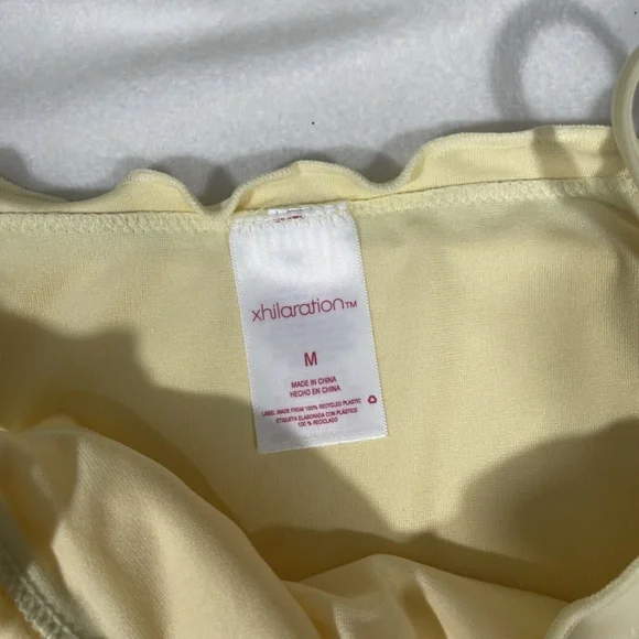 NWD Xhilaration [ Medium 4-6] Ruffle Triangle Top + High‎ Leg Bikini Bottom - Picture 10 of 12